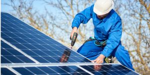 Installation Maintenance Panneaux Solaires Photovoltaïques à Bassoles-Aulers